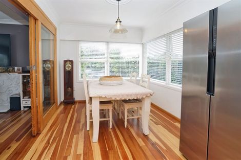 Photo of property in 30 Braid Road, St Andrews, Hamilton, 3200