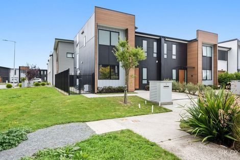 Photo of property in 8 Aston Crescent, Wallaceville, Upper Hutt, 5018