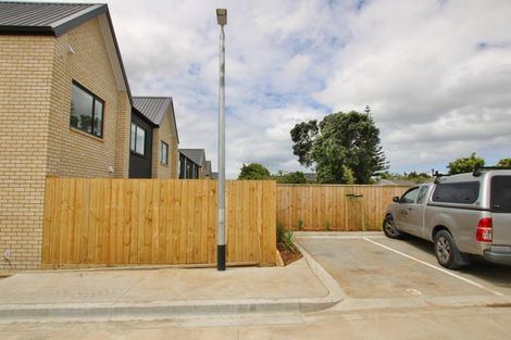 Photo of property in 3/125b Metcalfe Road, Ranui, Auckland, 0612