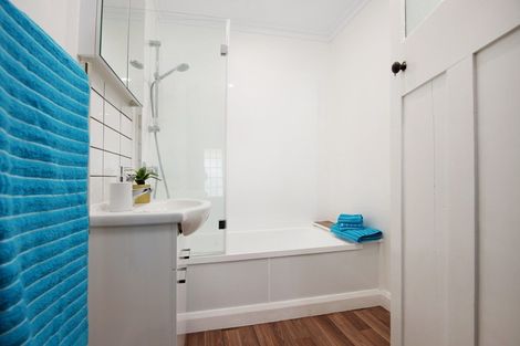 Photo of property in 36 Burns Avenue, Takaro, Palmerston North, 4412