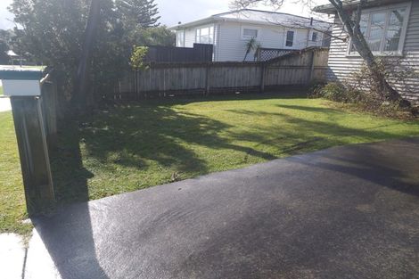 Photo of property in 66 Mclean Avenue, Papatoetoe, Auckland, 2025