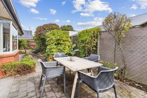 Photo of property in 11 Kotare Street, Fendalton, Christchurch, 8041