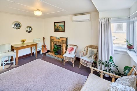 Photo of property in 4/48 Owhiro Bay Parade, Owhiro Bay, Wellington, 6023