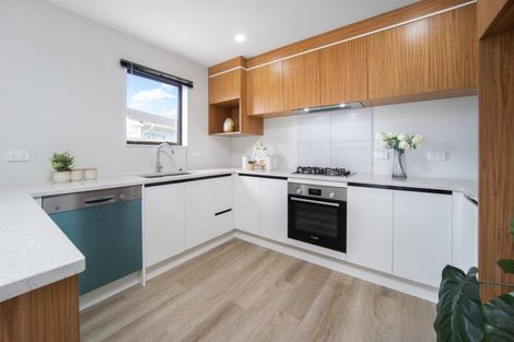 Photo of property in 8a Sharland Avenue, Manurewa, Auckland, 2102