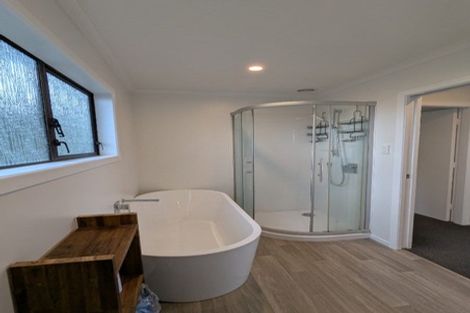 Photo of property in 20a Kahu Road, Paremata, Porirua, 5024