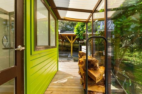 Photo of property in 18b Mayfair Place, Westown, New Plymouth, 4310