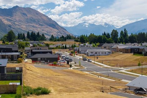 Photo of property in 4 Durry Lane, Wanaka, 9305