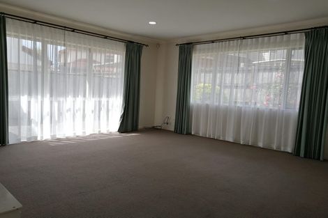 Photo of property in 80 Middlefield Drive, Flat Bush, Auckland, 2016