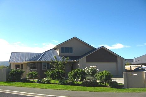 Photo of property in 14 Solway Place, Mosgiel, 9024