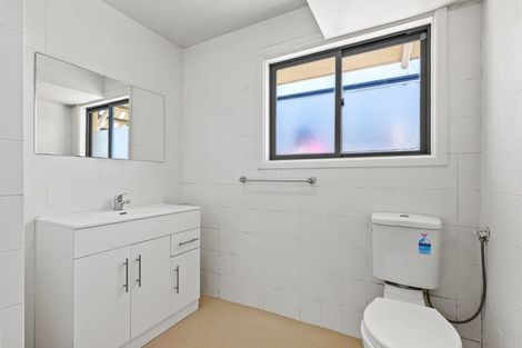 Photo of property in 1/267 Pages Road, Wainoni, Christchurch, 8061