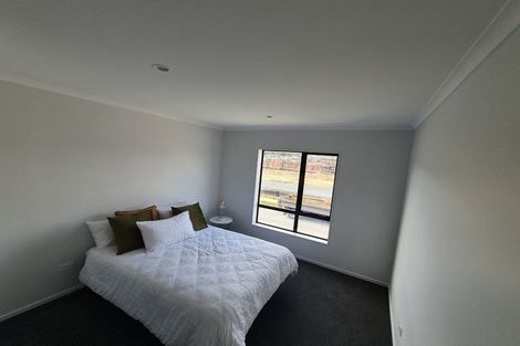 Photo of property in 2 Shortfin Place, Flat Bush, Auckland, 2019