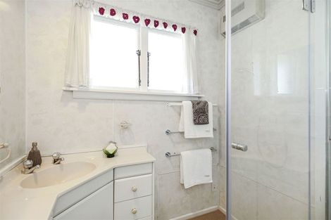 Photo of property in 18 Bond Street, Waltham, Christchurch, 8023