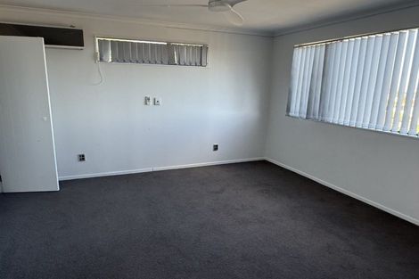 Photo of property in 54 The Enclave, Totara Heights, Auckland, 2105