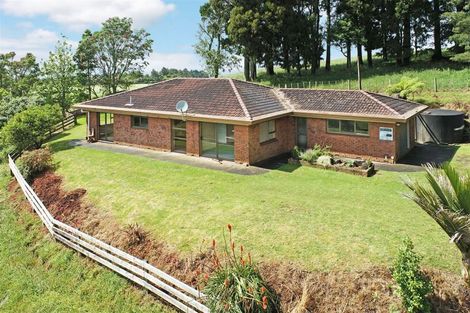 Photo of property in 196 Wairamarama Onewhero Road, Onewhero, Tuakau, 2697