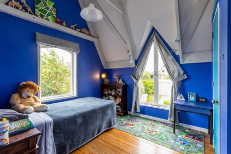 Photo of property in 74 Cypress Drive, Maungaraki, Lower Hutt, 5010