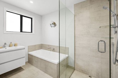 Photo of property in 7 Wren Street, Albert Town, Wanaka, 9305