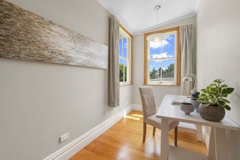 Photo of property in 72 Palmerston Road, Birkenhead, Auckland, 0626