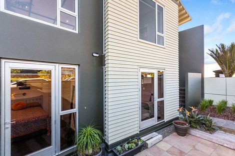 Photo of property in 90c Buller Street, New Plymouth, 4312