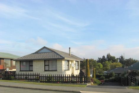 Photo of property in 24 Leven Street, South Hill, Oamaru, 9400