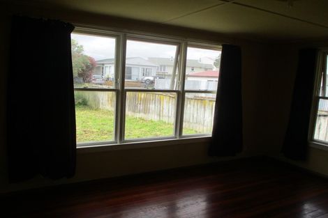 Photo of property in 14 Vincent Drive, Levin, 5510