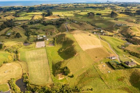Photo of property in 469b Plymouth Road, Koru, New Plymouth, 4374
