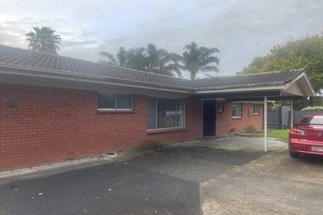 Photo of property in 100 Clevedon Road, Papakura, 2110