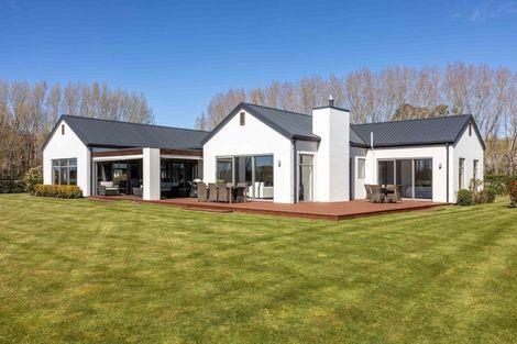 Photo of property in 52 Mapleham Drive, Pegasus, 7612