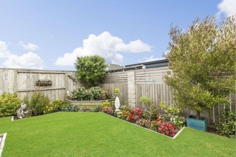 Photo of property in 43 Excelsa Place, Papamoa Beach, Papamoa, 3118