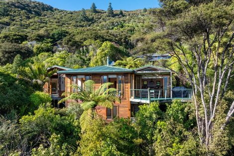 Photo of property in 19 Tara Bay Road, Te Mahia, Marlborough Sounds, 7282