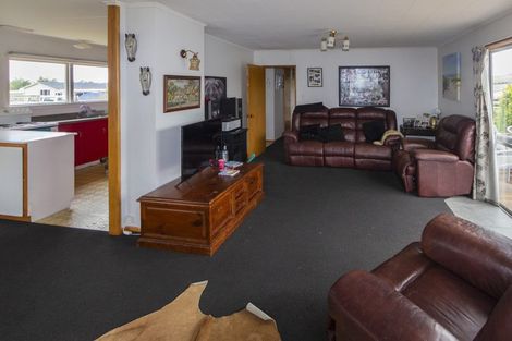 Photo of property in 1 Parklane Place, Weston, Oamaru, 9401