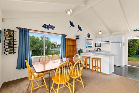 Photo of property in 10 Kitty Frazer Lane, Omaha, 0986