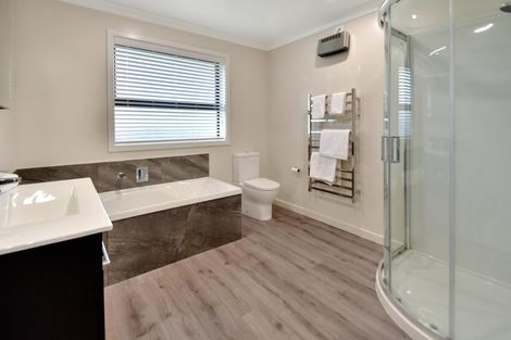 Photo of property in 8 Birch Hill Drive, Twizel, 7901