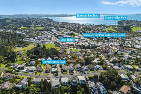 Photo of property in 93 Wade River Road, Stanmore Bay, Whangaparaoa, 0932