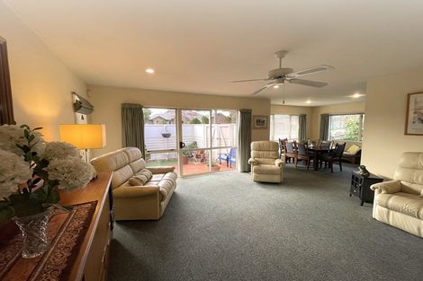 Photo of property in 39 Kinsella Crescent, Aidanfield, Christchurch, 8025