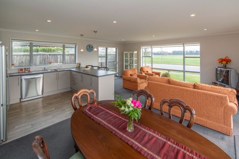 Photo of property in 25 Jacques Way, Yaldhurst, Christchurch, 8042