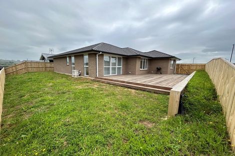 Photo of property in 152 Hitchen Road, Pokeno, 2402