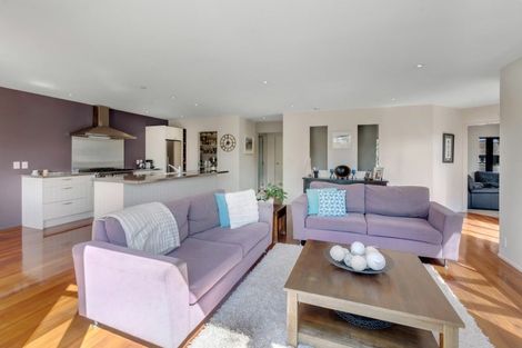 Photo of property in 27a The Parade, Bucklands Beach, Auckland, 2012