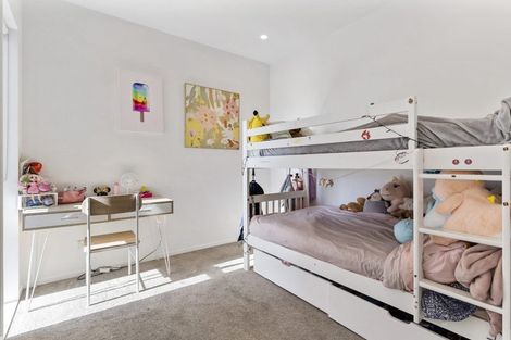 Photo of property in 404/553c Glenfield Road, Glenfield, Auckland, 0629