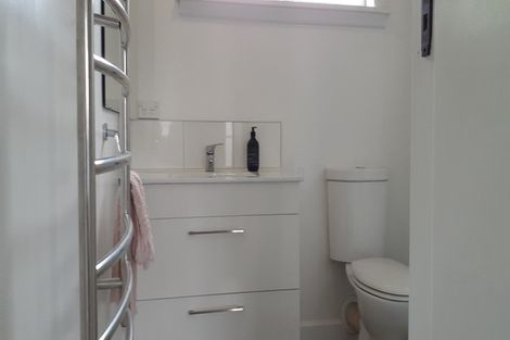 Photo of property in 32 Penrith Avenue, Somerfield, Christchurch, 8024