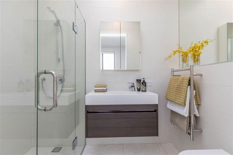 Photo of property in 2/6 Waima Street, Grey Lynn, Auckland, 1021