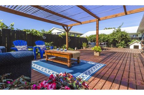 Photo of property in 2 Waimea West Road, Brightwater, 7022