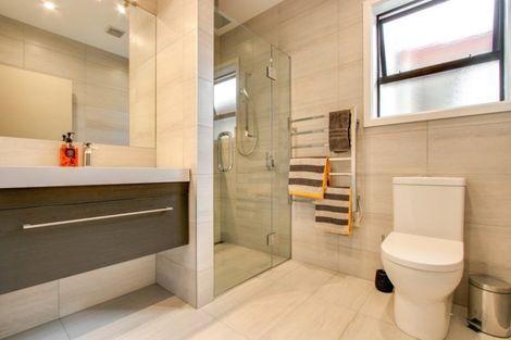 Photo of property in 18 Tomoana Road, Mahora, Hastings, 4120