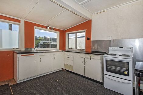 Photo of property in 39 Valley Road, Hikurangi, 0114