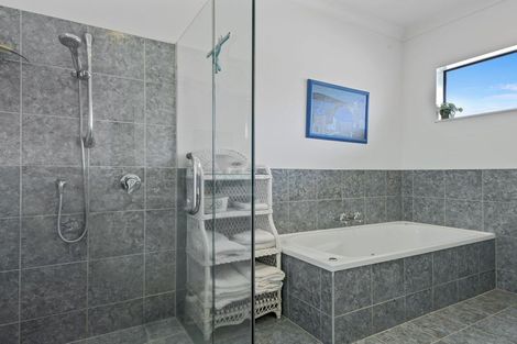 Photo of property in 6 Sterling Way, Stoke, Nelson, 7011