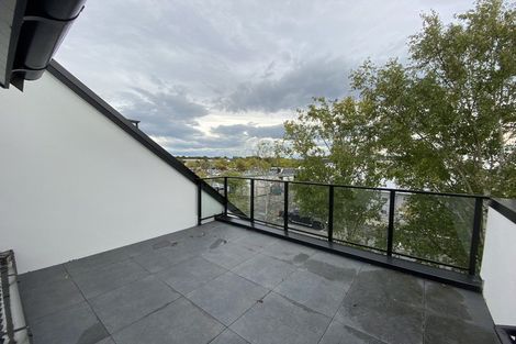 Photo of property in 1/140 Office Road, Merivale, Christchurch, 8014