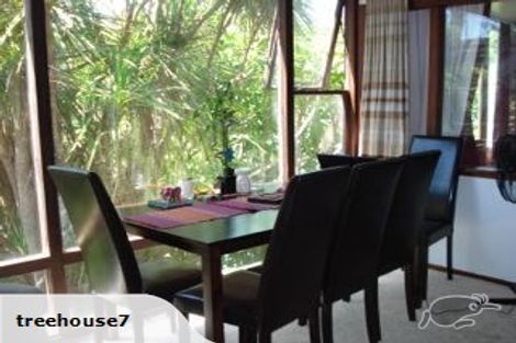 Photo of property in 8/244 Onewa Road, Birkenhead, Auckland, 0626