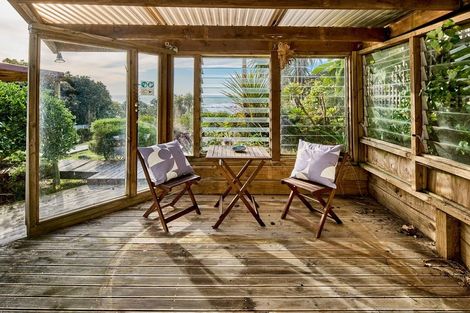 Photo of property in 83 Wellington Road, Paekakariki, 5034