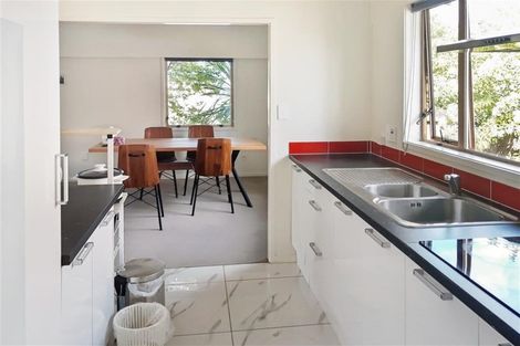 Photo of property in 1/308 Te Atatu Road, Te Atatu South, Auckland, 0610