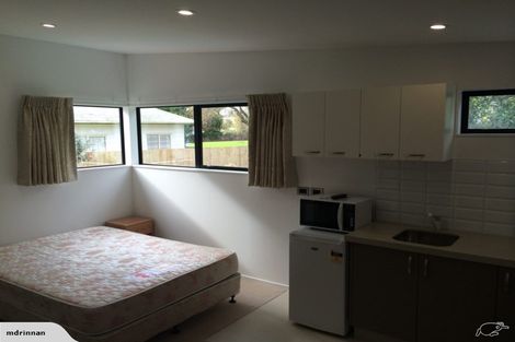 Photo of property in 34 House Avenue, Mangere Bridge, Auckland, 2022