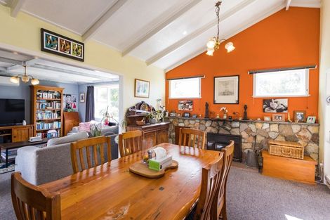 Photo of property in 11 Catlins Crescent, Milson, Palmerston North, 4414
